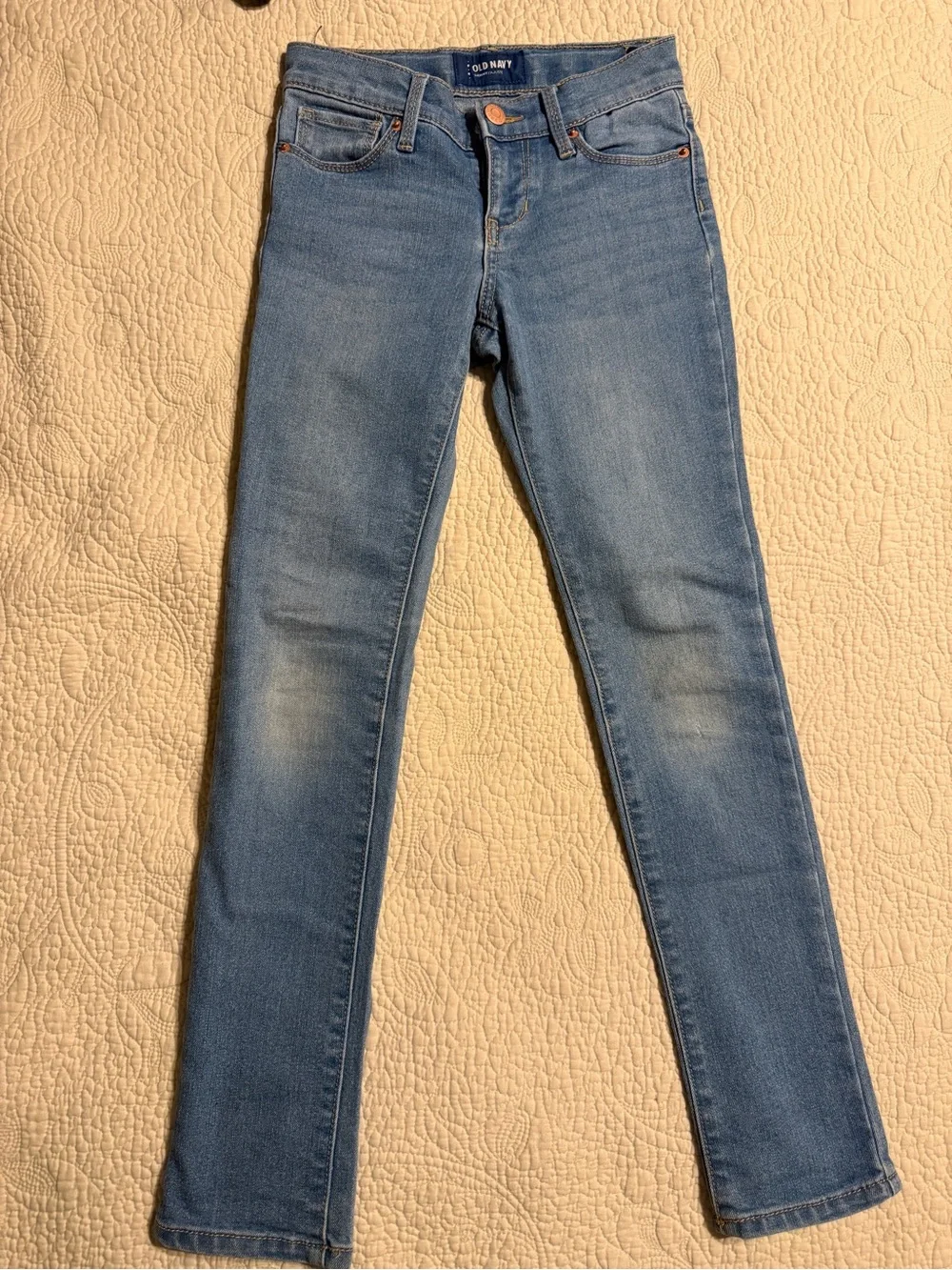 Old Navy Girl’s Medium Wash Skinny Jeans in Light Blue